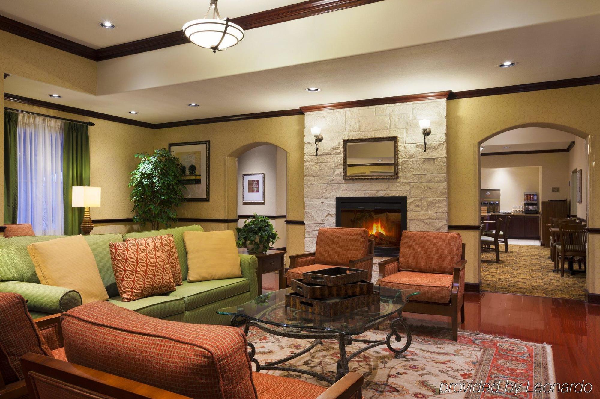 Country & By Radisson, College Station, Tx College Station