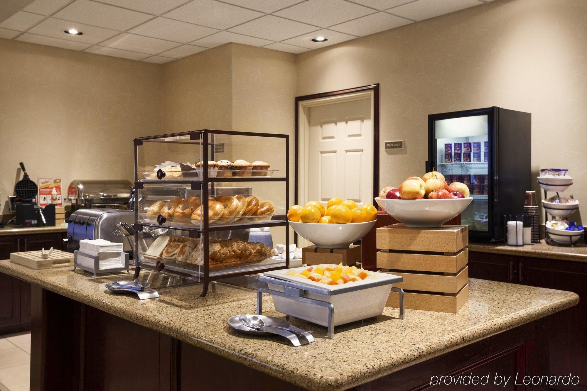Country & By Radisson, College Station, Tx 3*