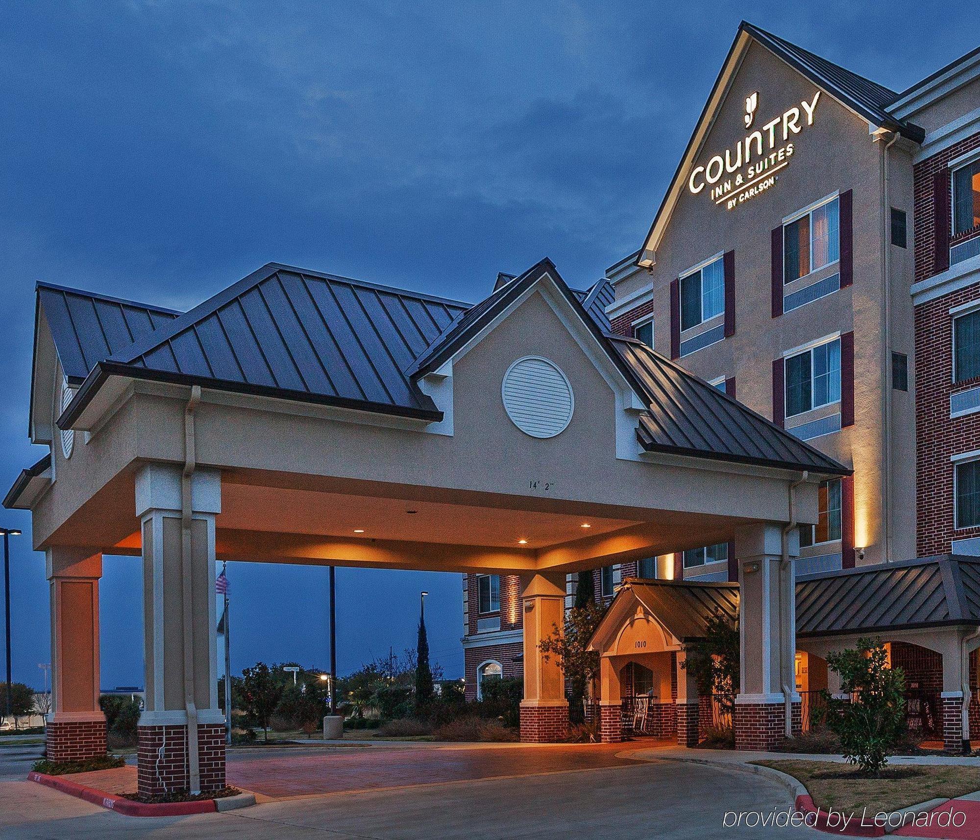 Country & By Radisson, College Station, Tx 3*