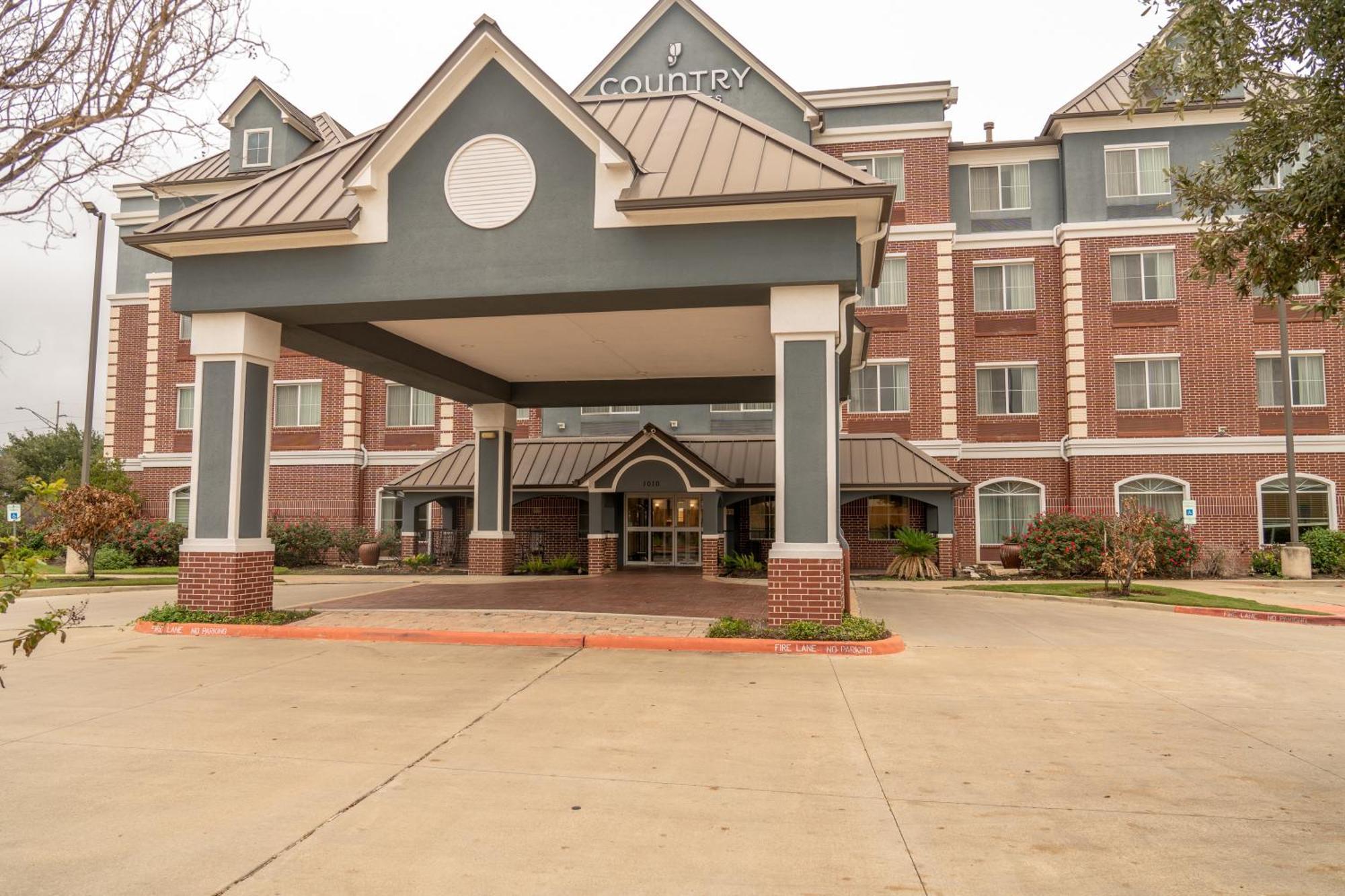 Country & By Radisson, College Station, Tx 3*
