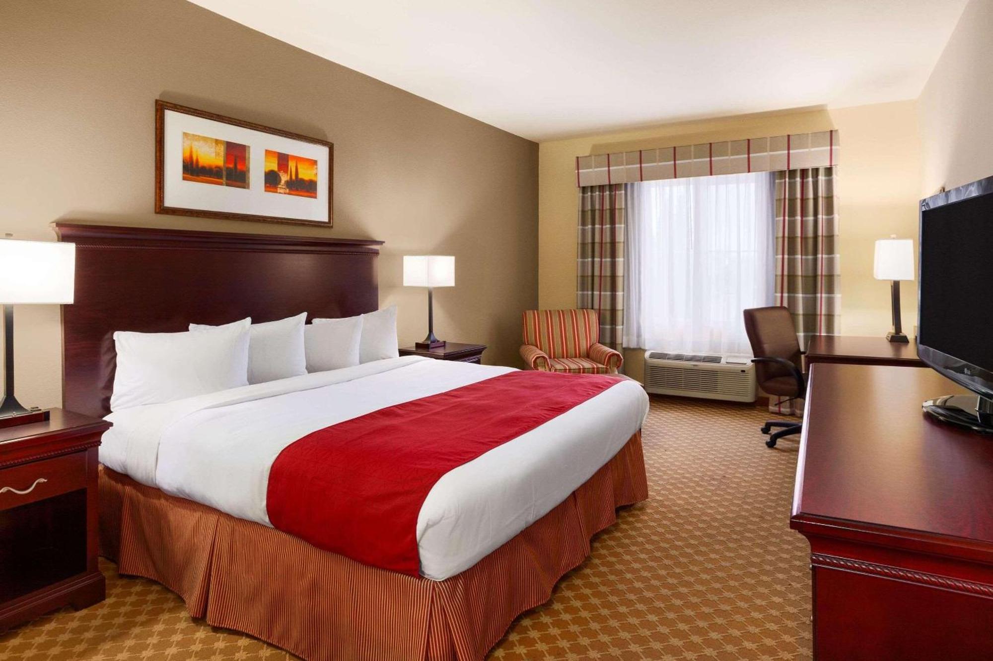 Country & By Radisson, College Station, Tx 3* College Station