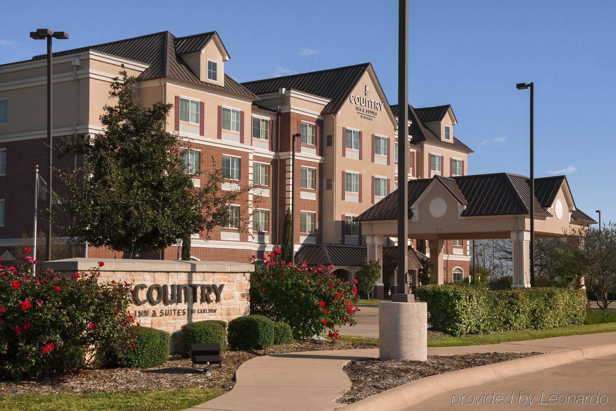 Country & By Radisson, College Station, Tx College Station